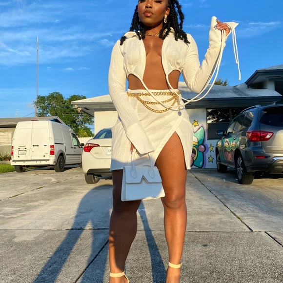 White Waffle Tie top and skirt - Picture 2 of 4